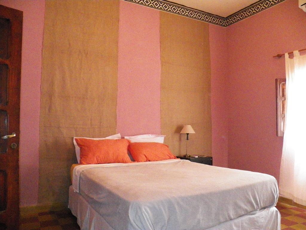 Antigal Hotel Copacabana Room photo